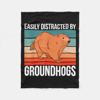 Couverture Polaire Retro Groundhog Quote Easily Distracted By Groundh