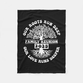 Couverture Polaire Réunion de famille 2025 Nos racines sont profondes