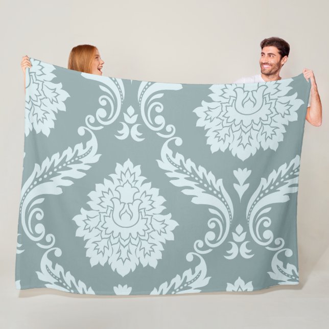 Couverture Polaire Rococo Damask Art I Duck Egg Blue+Teal (En situation)