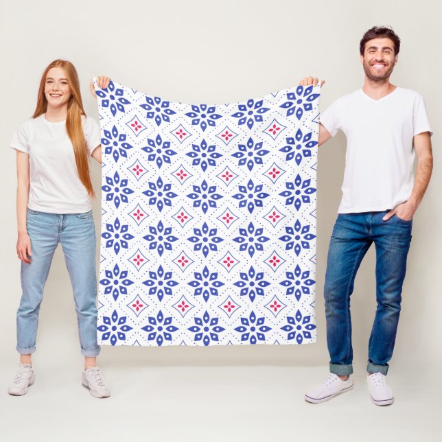 Couverture Polaire Rose bleu feuille de fleurs Motif de mosaïque péta (En situation)