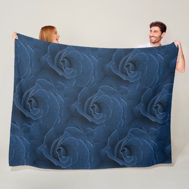Couverture Polaire Rose de bleu de velours (En situation)