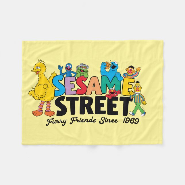Couverture Polaire Rue Sésame | Furry Friends depuis 1969 (Devant (Horizontal))
