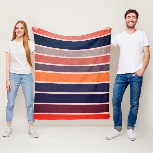 Couverture Polaire Sangria rayée (En situation)