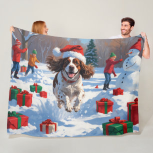 Couverture Polaire Scène de neige festive de Noël avec un épagneul br