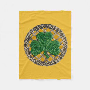 Couverture Polaire Shamrock d'or sur cabot céleste