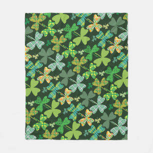 Couverture Polaire Shamrocks à motifs