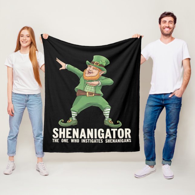 Couverture Polaire Shenanigator Dabbing Leprechaun St Patrick's Day (En situation)