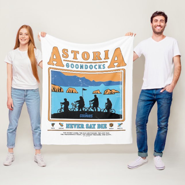 Couverture Polaire Silhouettes des Goonies sur les Goondocks d'Astori (En situation)