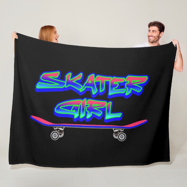Couverture Polaire Skater Girl Blue Pink Graffiti Glow Skateboard (En situation)