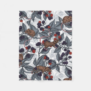 Couverture Polaire Souris et mûres sur blanc
