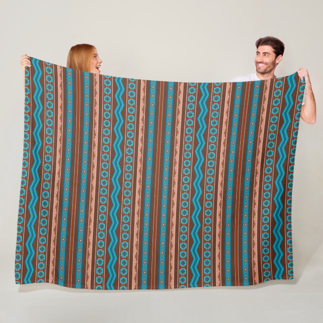 Couverture Polaire Southwest Style Geometric Cameron Gorge Design Lg (En situation)