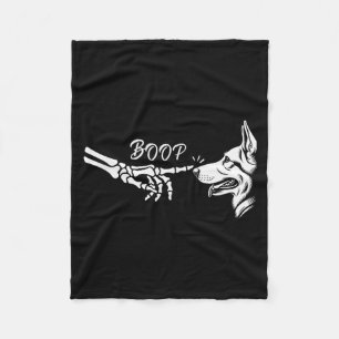 Couverture Polaire Squelette de main de Berger Allemand Boop Hallowee