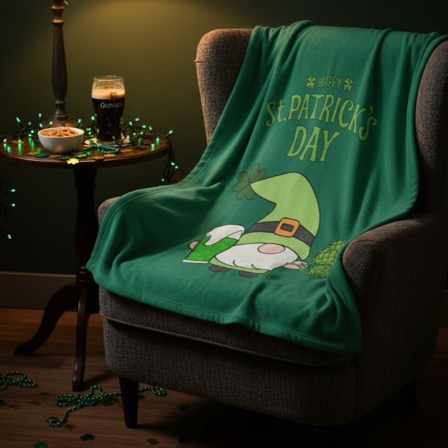 Couverture Polaire St. Patrick’s Day Green Fleece Blanket with Gnome  (Créateur téléchargé)