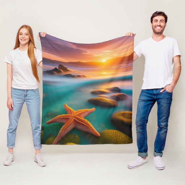 Couverture Polaire Starfish sur la plage à Sunrise (En situation)