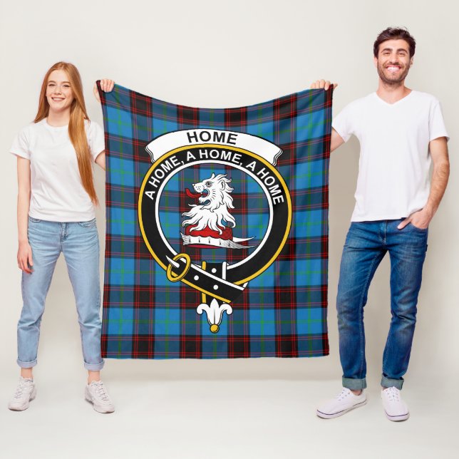 Couverture Polaire Tartan ancien de la maison du clan (En situation)