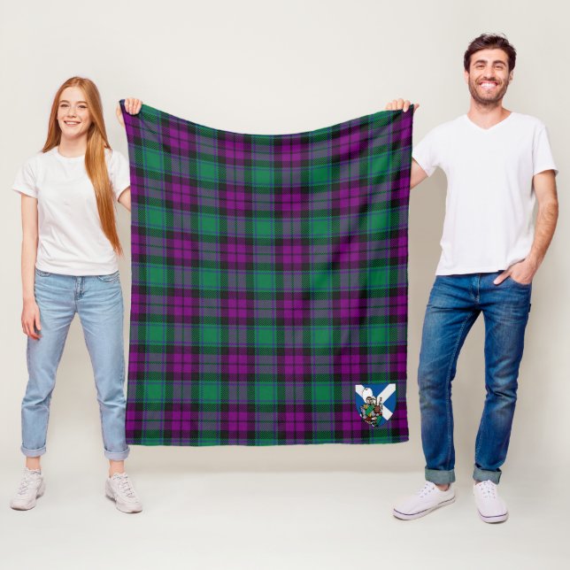 Couverture Polaire Tartan Écossais MacArthur Milton de Scotts (En situation)