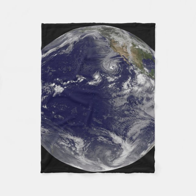 Couverture Polaire Terre Pleine Montrant Diverses Tempêtes Tropicales (Devant)