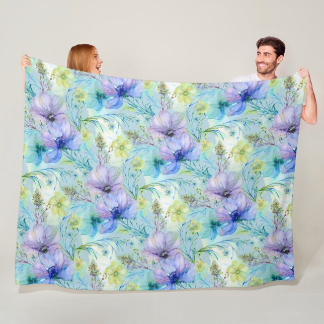 Couverture Polaire Tourbillon floral aquarelle (En situation)