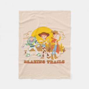 Couverture Polaire Toy Story Buzz, Jessie, Woody "Pistes enflammées"