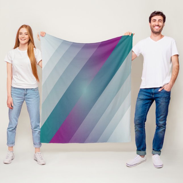 Couverture Polaire triangles gris magenta turquoise (En situation)