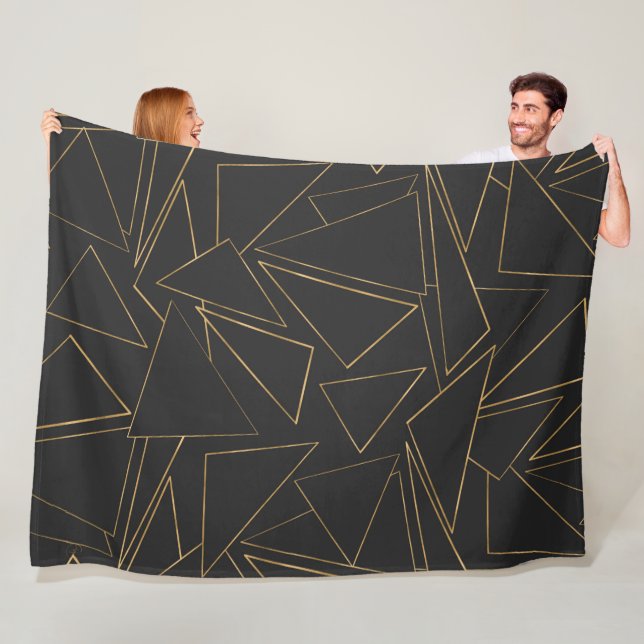 Couverture Polaire Triangles noirs géométriques minimalistes en or (En situation)