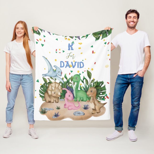 Couverture Polaire Tropical Greenerife mignon Dinosaures Nom Baby Bla (En situation)