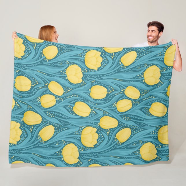 Couverture Polaire Tulipes en bleu et jaune (En situation)