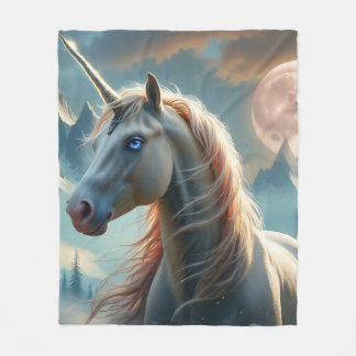 Couverture Polaire Unicorne mystique dans les montagnes enchantées