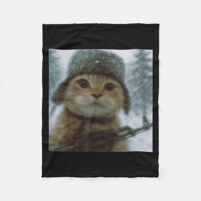 Couverture Polaire Wacky Cat Snow Kitten Soldier Selfie With Gun Meme (Devant)