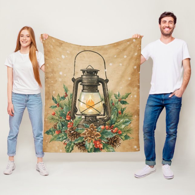 Couverture Polaire Warm lantern christmas holly pine rustic cozy  (En situation)