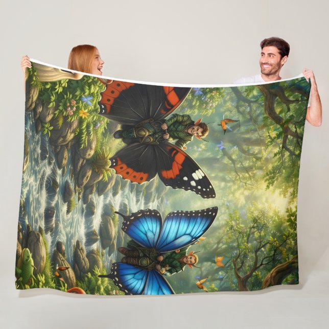 Couverture Polaire Wings of the Grove premium fantasy fleece blanket (En situation)