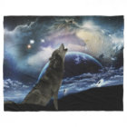 Wolf hurle sur la lune