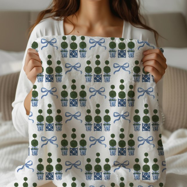 Couverture Sherpa Arbre topiaire en chinoiserie avec monogramme  (Topiary Tree Blanket)