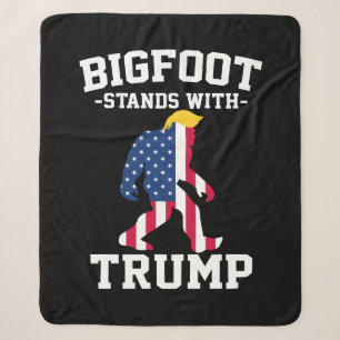 Couverture Sherpa Bigfoot Se Déplace Avec Les Élections Trump De 202