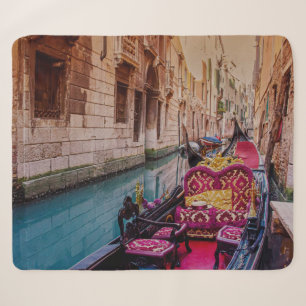 Couverture Sherpa Canal avec gondole traditionnelle à Venise, Italie