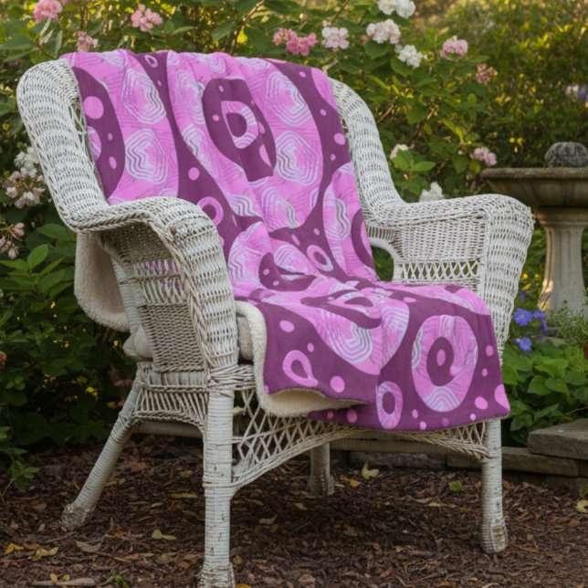 Couverture Sherpa Cercles de marron rose avec Motif et points géomét (Pink and maroon circled geometric sherpa blanket for indoors and out. Modern fun.)