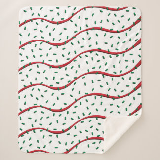Couverture Sherpa Christmas Cake Red Stripe Frosting Green Sprinkles