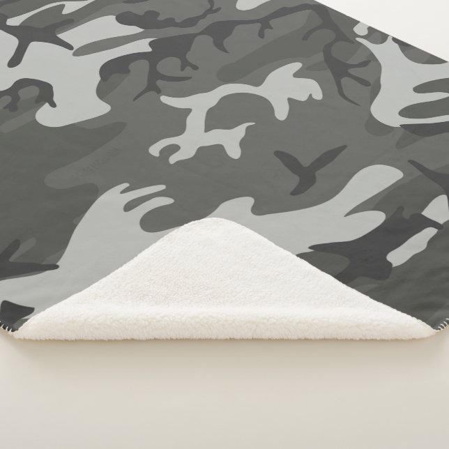 Couverture Sherpa Couleurs militaires (3/4)