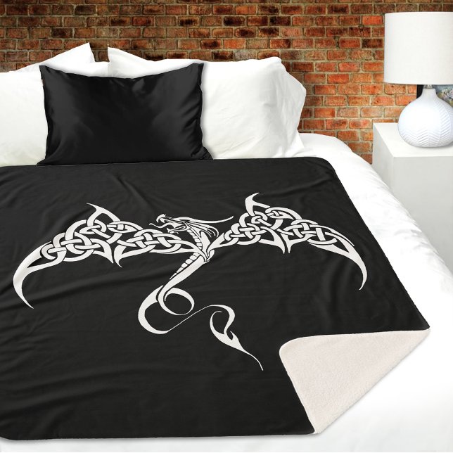 Couverture Sherpa Dragon tribal celtique noir blanc (Créateur téléchargé)