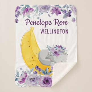 Couverture Sherpa Eléphant mignon sur une banane + Fleurs violettes 