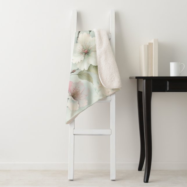 Couverture Sherpa en fleurs de cerisiers (En situation)
