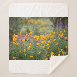Couverture Sherpa fleurs sauvages beaux et parfumés poussant en tucs