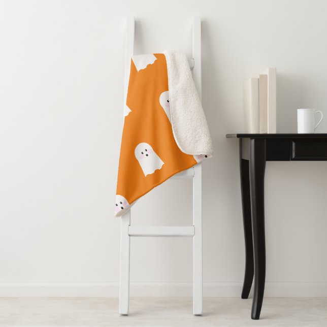 Couverture Sherpa Halloween Cute Little Ghost Boy's (En situation)