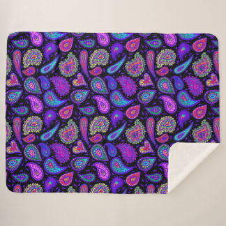 Couverture Sherpa Parfaitement Violet Paisley Plutôt