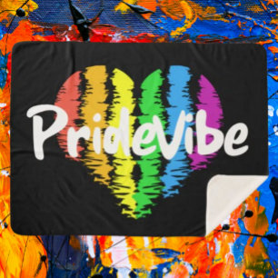 Couverture Sherpa PrideVibe : Enveloppez-vous dans un cœur arc-en-ci