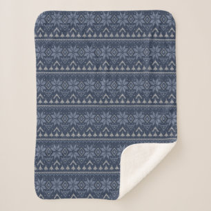 Couverture Sherpa Scandinave, tricotant
