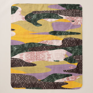 Couverture Sherpa Seamless collage in camo shapes vivid montage. Hig
