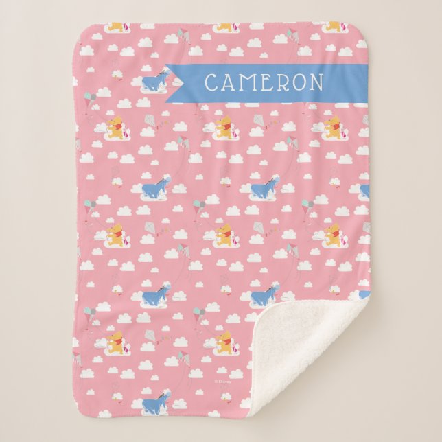 Couverture Sherpa Winnie l'Ooh | Motif Pink Flying Kite Days (Devant)
