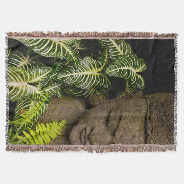 Couverture Statue dans un jardin : Chiang Mai, Thaïlande (Devant)