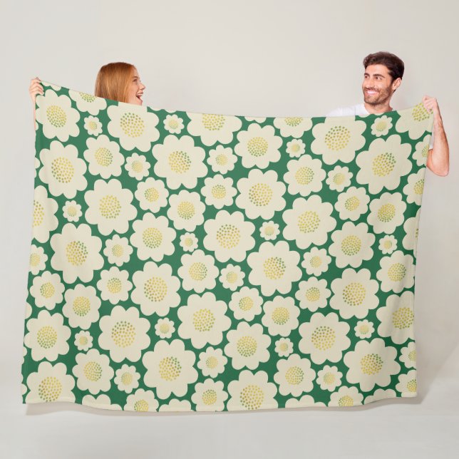 Couverture verte aux fleurs blanches (En situation)